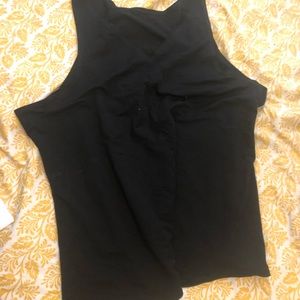 Free Label back v neck top